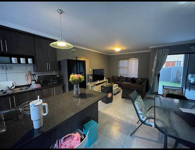 2 BEDROOM APARTMENT FOR SALE IN KANONIERSPARK